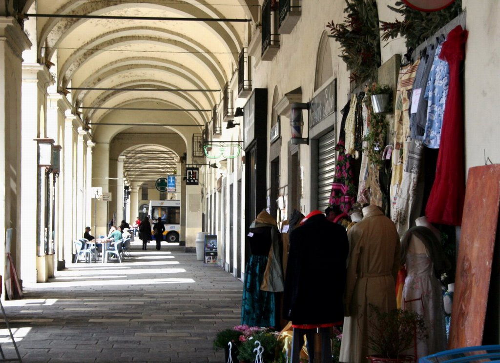 Piazza Vittorio Veneto. Galeria by GeorgeAT