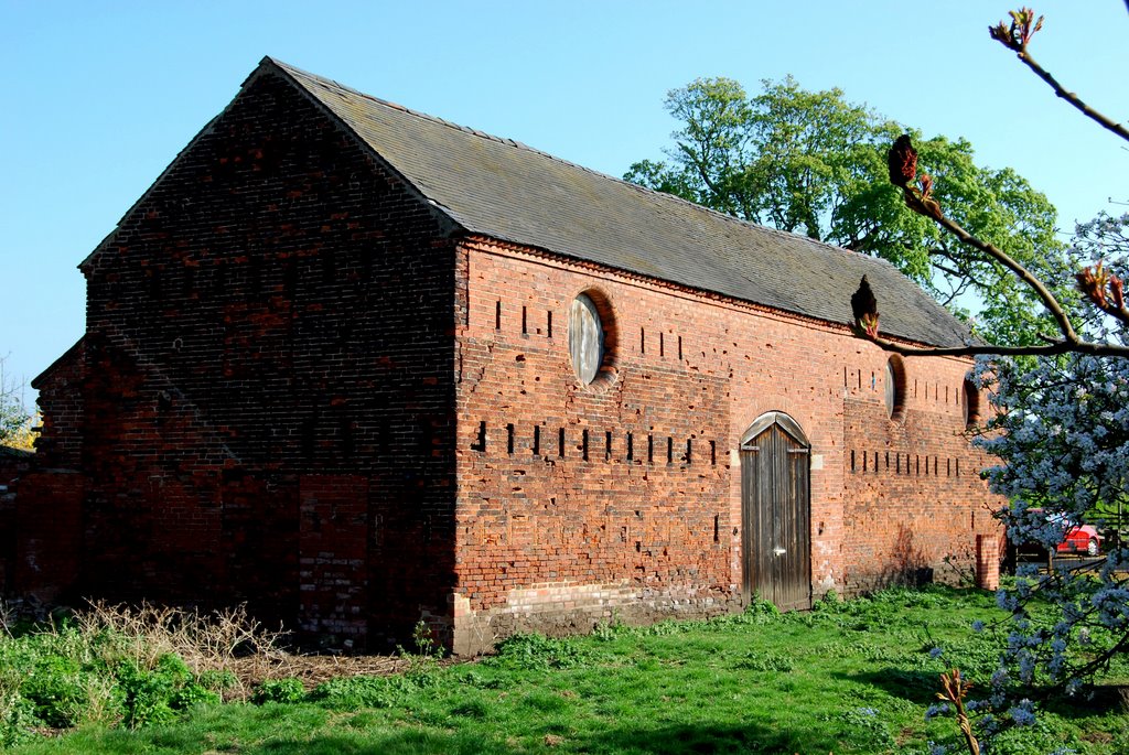 Old Barn Shardlow by ♫ Russ Hamer