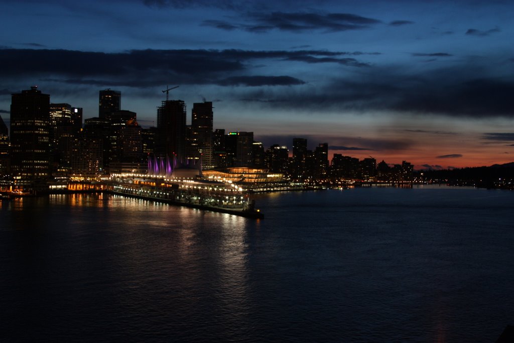 Vancouver Harbour Front 02 by Anthon Anthoniussen