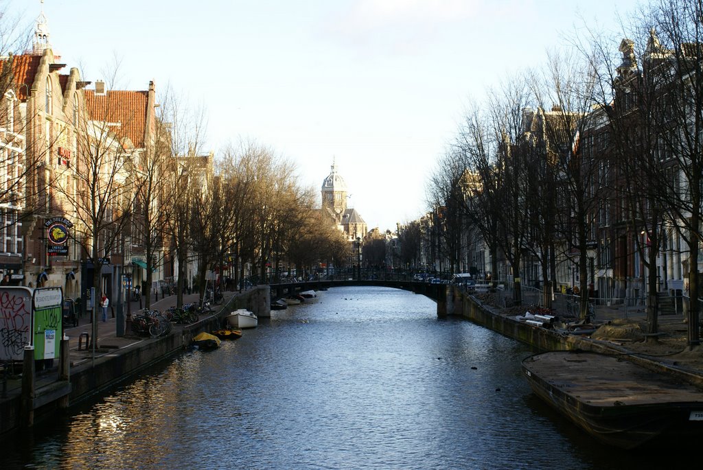 Amsterdam Canal by Garwin Kim Sing