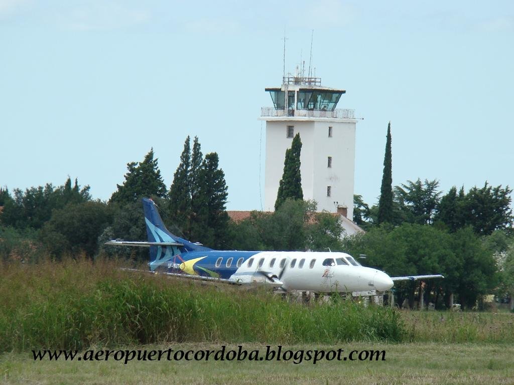 Metro III de Baires Fly rodando a RWY 19 de EAM by EmmanuelCBA