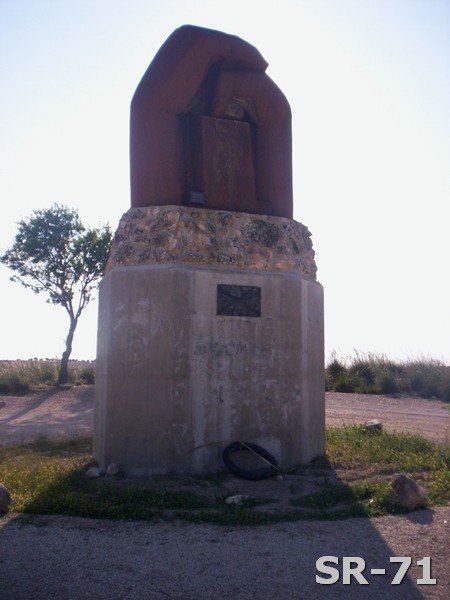 Monumento Brigadas Internacionales y defensivas by SR-71