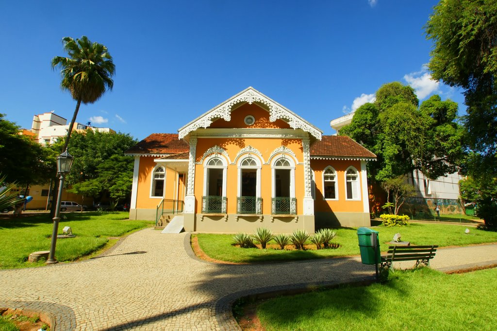 Museu Chácara Dona Catarina, Cataguases by sgtrangel