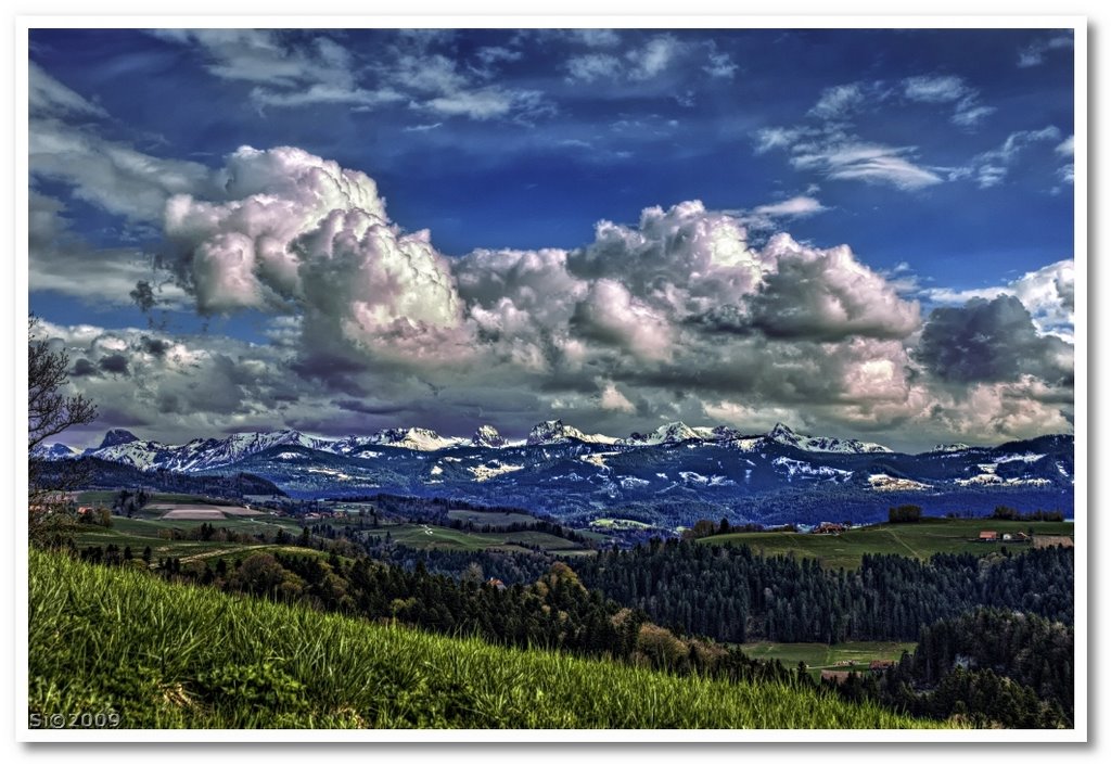 Same big sky, same big cloud, same short time; and still not the same... (Si©2009) by Si©