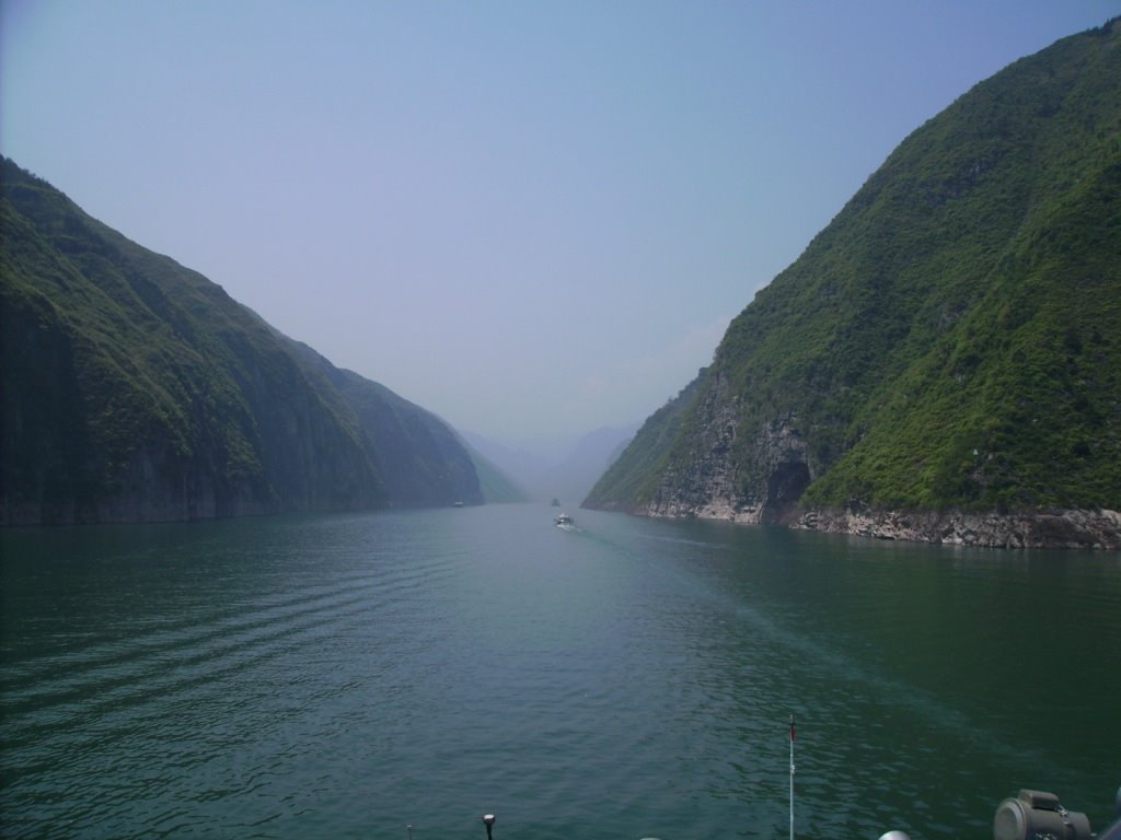 Wu Schlucht, Jangtze River by Klaus Mellin