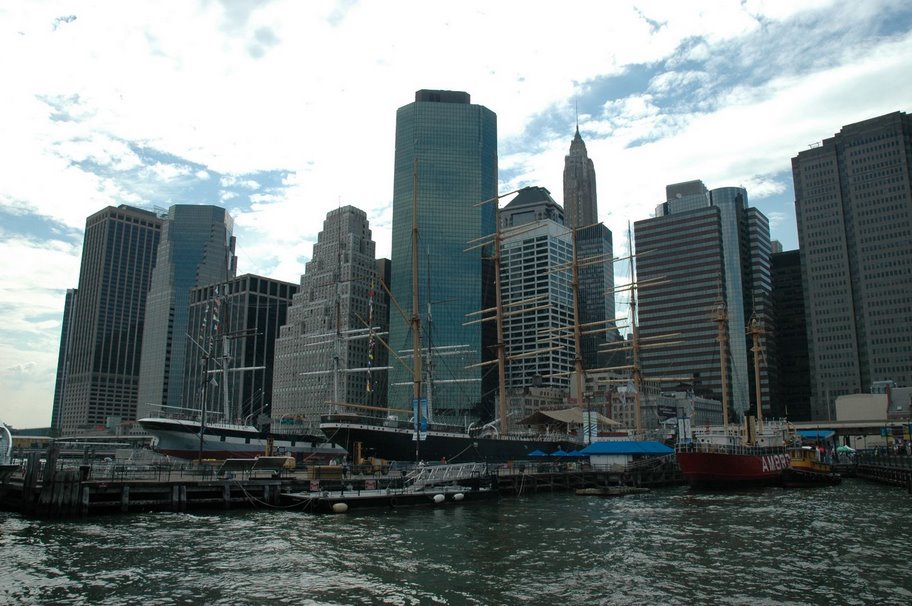 South Street Seaport by Luca Di Fino