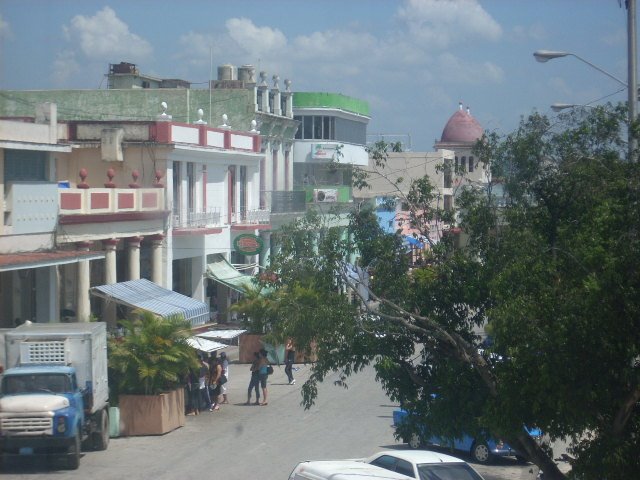 Calle Libertad by Maximino Mayan Ojeda