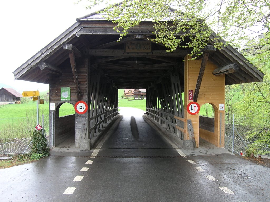 Hohe Brücke über die Melchaa-Schlucht by Zinsel