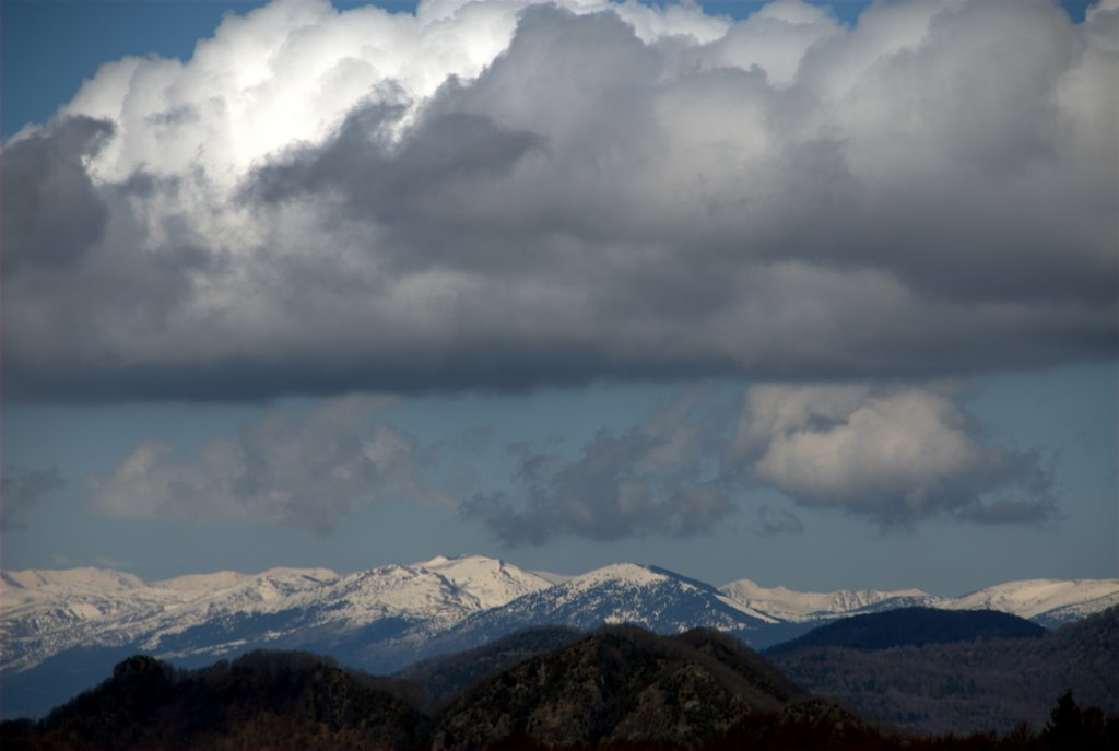 Pirineus by joan Belsa