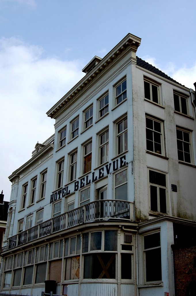 The abandoned hotel Bellevue at the Merwekade in Dordrecht, Netherlands by © Andre Speek