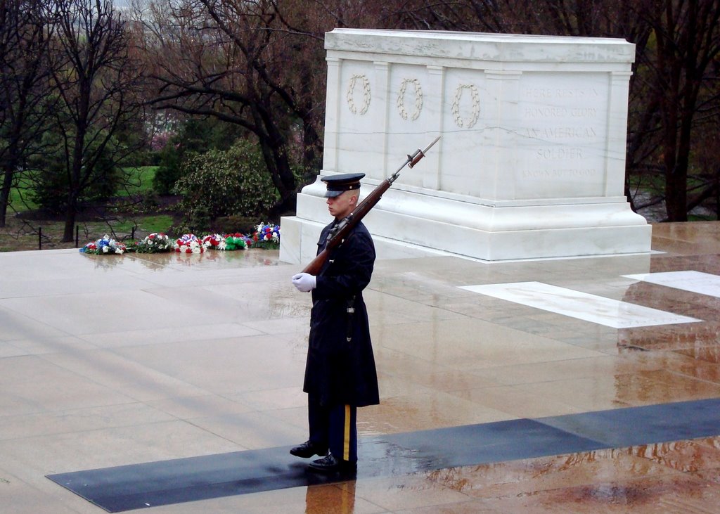 Tomb of the Unknown Soldier by gtrwvr