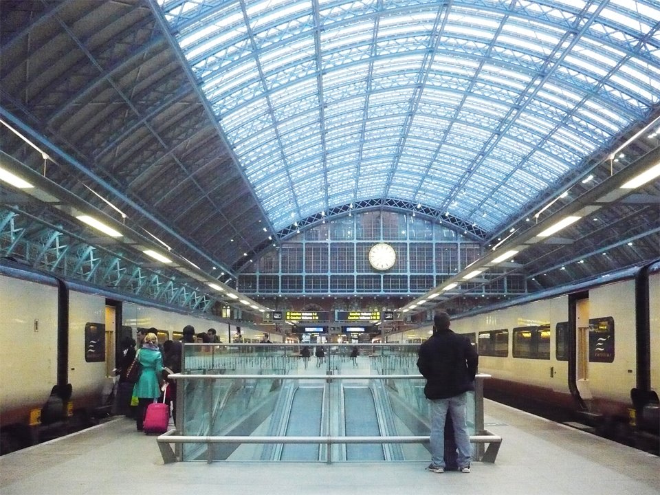 St. Pancras station by jinroku