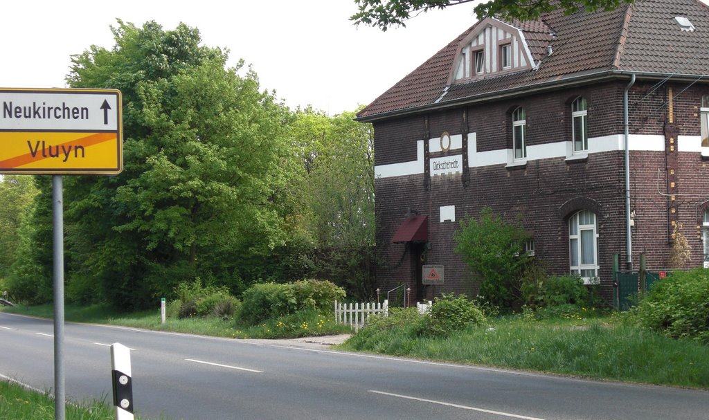 Neukirchen-Vluyn Niederrheinallee Alter Bahnhof Dickscheheide by pivatana