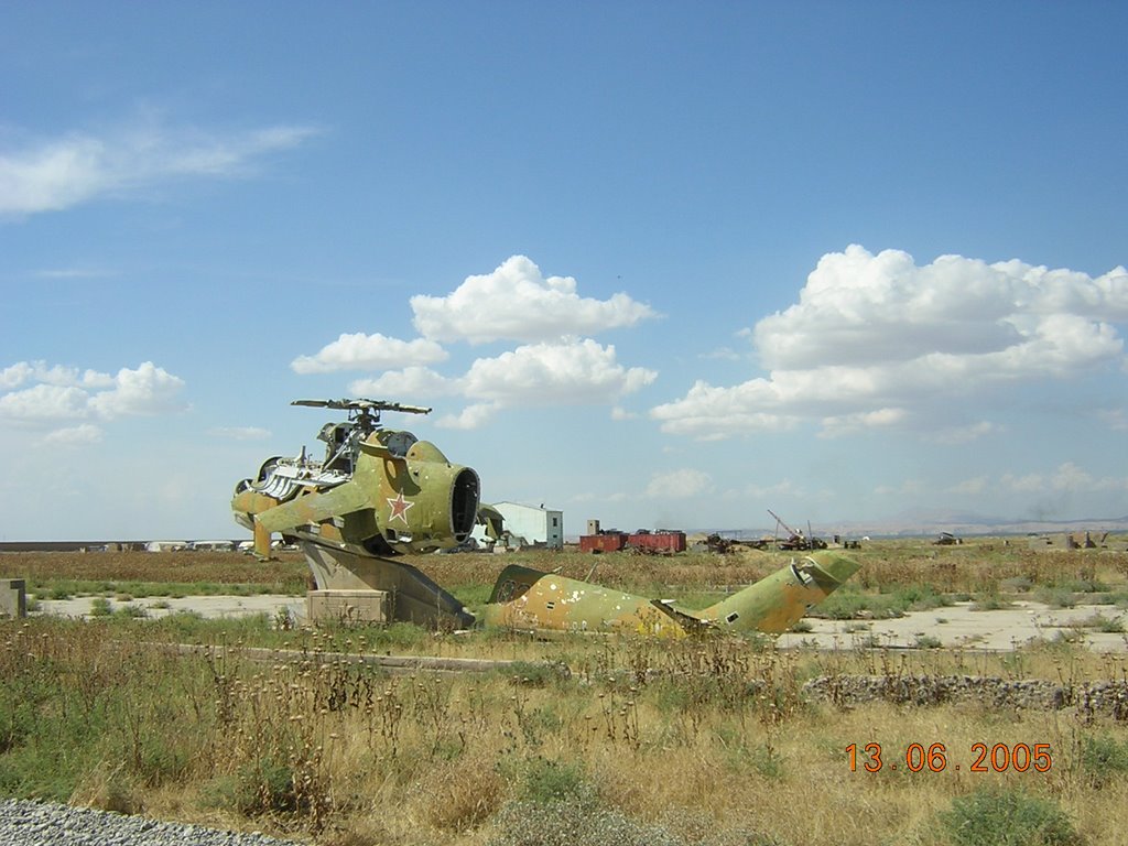 Kunduz - soviet helicopter by Toroe