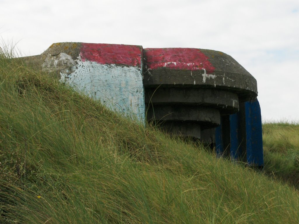 Scheveningen, Marine Seeziel-Batterie, R671_2007-08-19 by Martin Dudle-Ammann