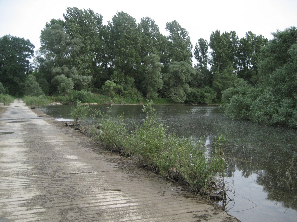 Brücke zum Naturschutzgebiet Bremengrund by Hertweck ,Klaus