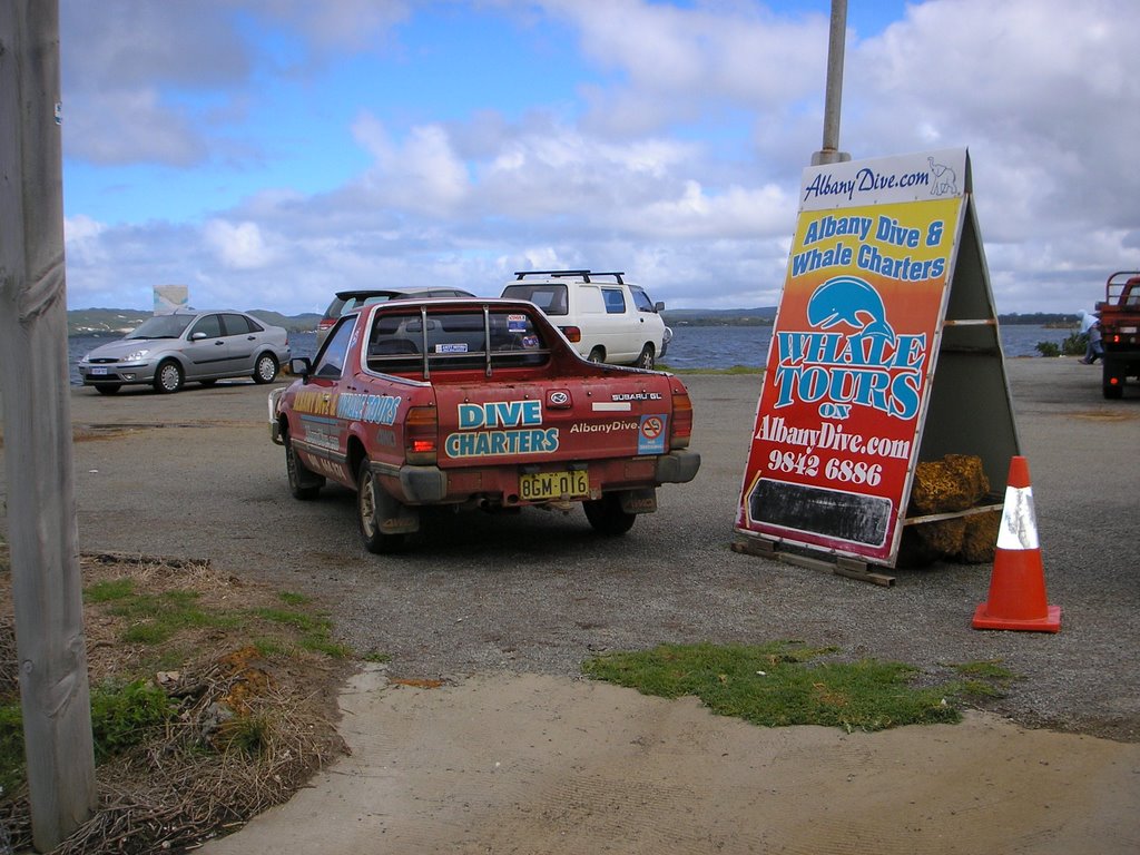 Albanydive.com Ute sign by sugarbag1