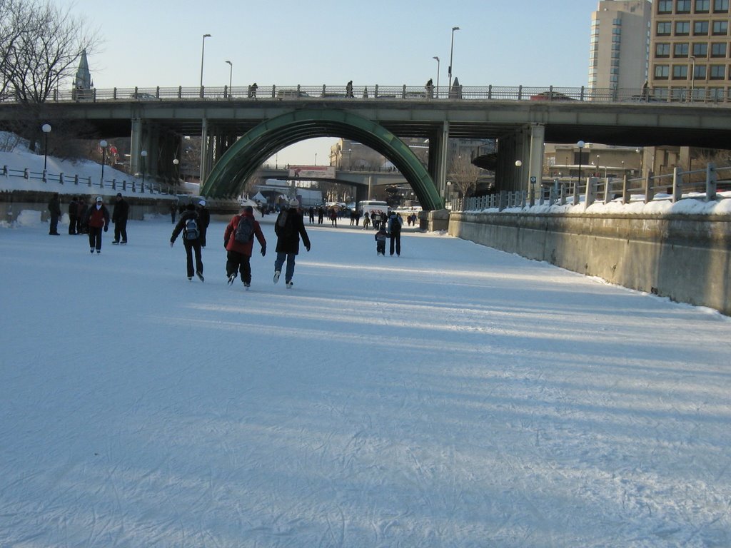 Pont Laurier by Mathieu D.