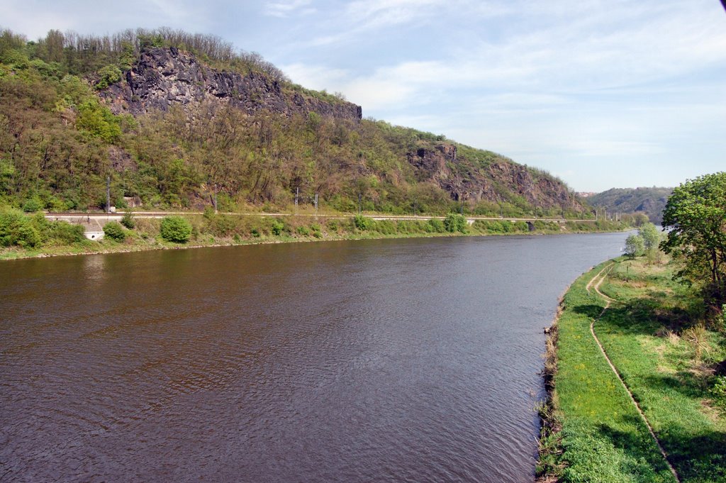 Vltava near řež by David Polívka