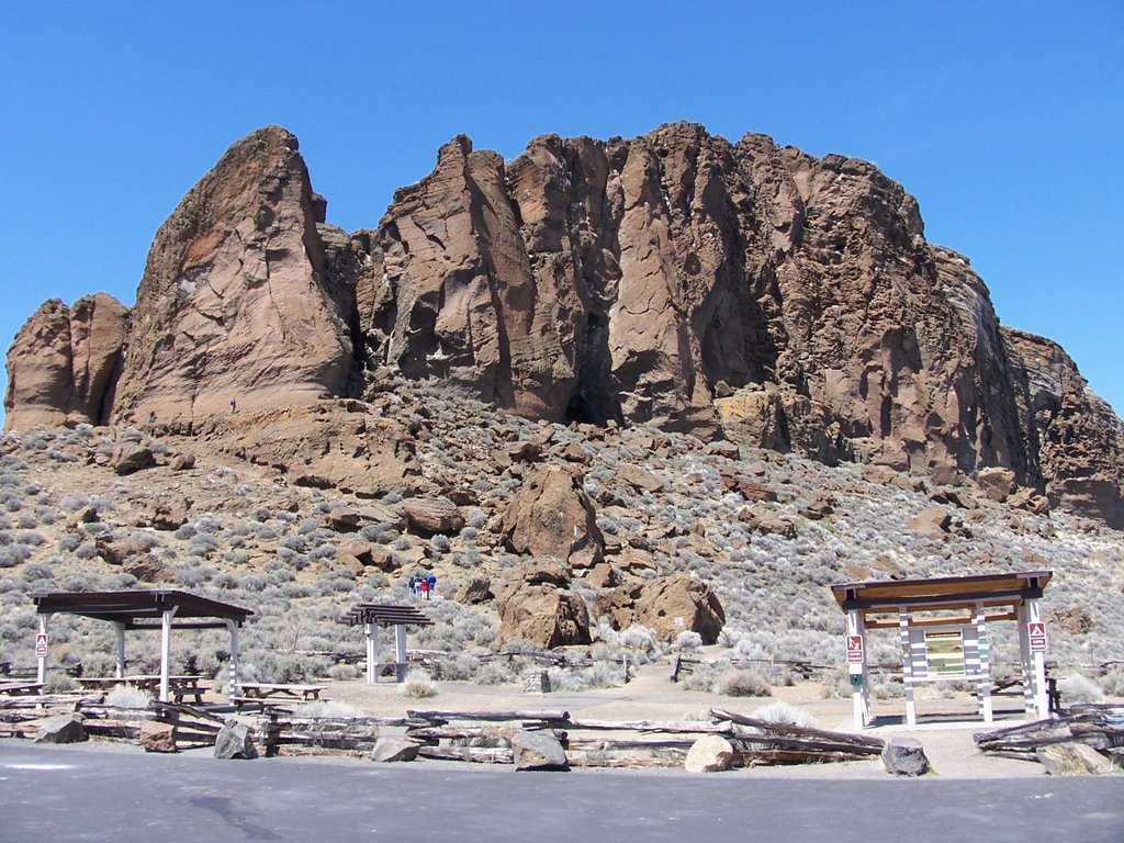 From Fort Rock rest area by Terry Avery