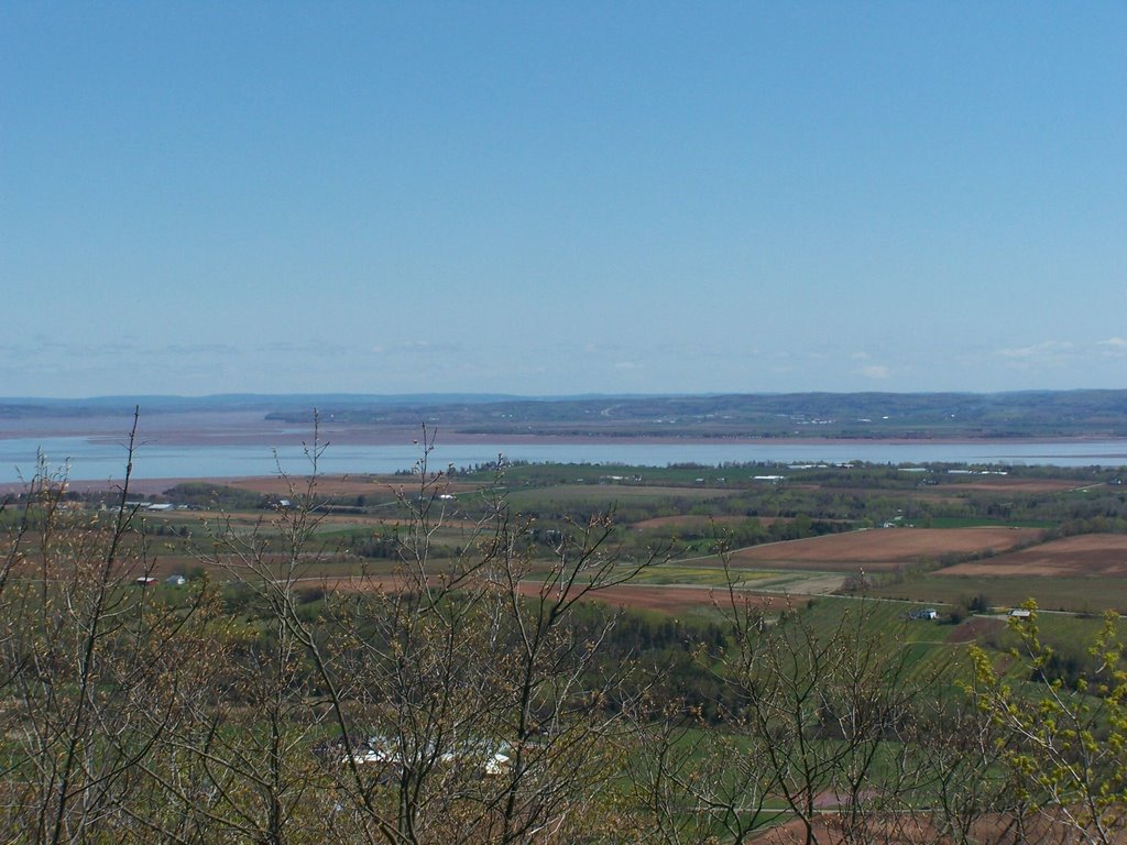 Annapolis Valley Bay of Fundy Nova Scotia by B Liane