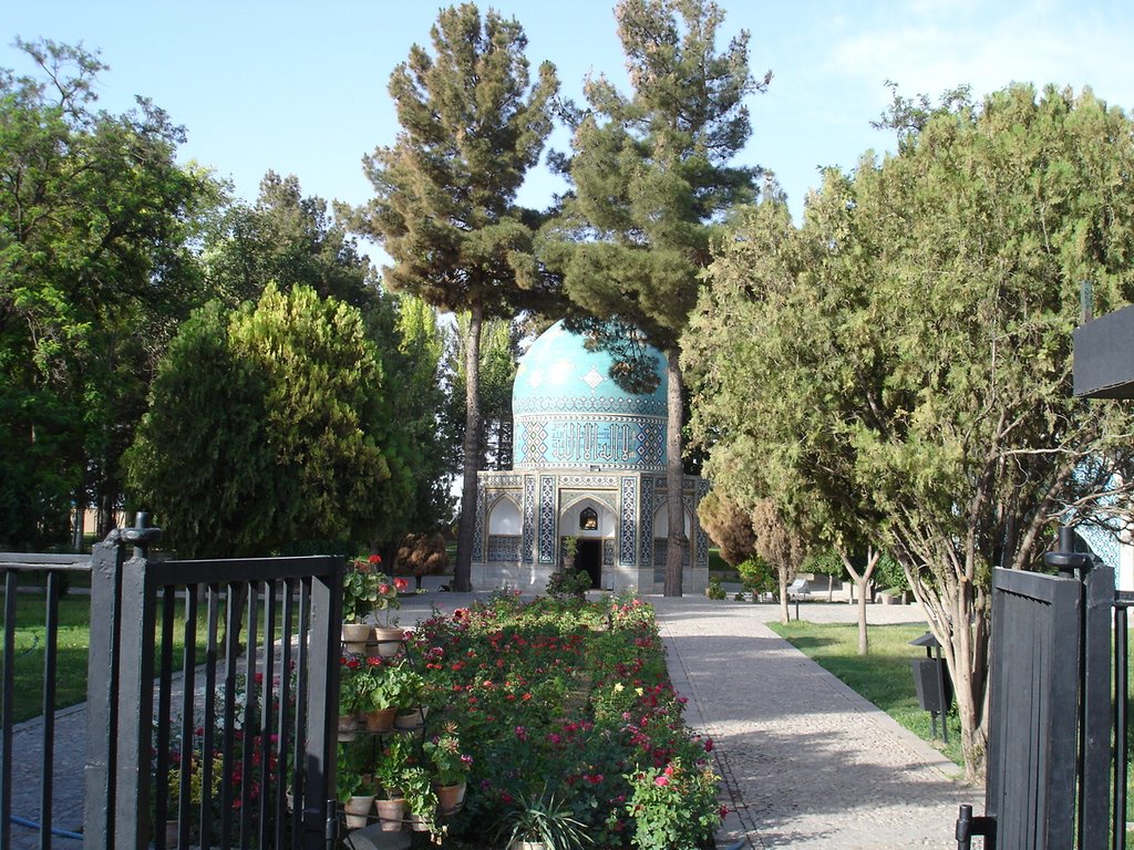 (Attar's Tomb, Neyshabur) مقبره عطارنیشابوری by Majid Varedi