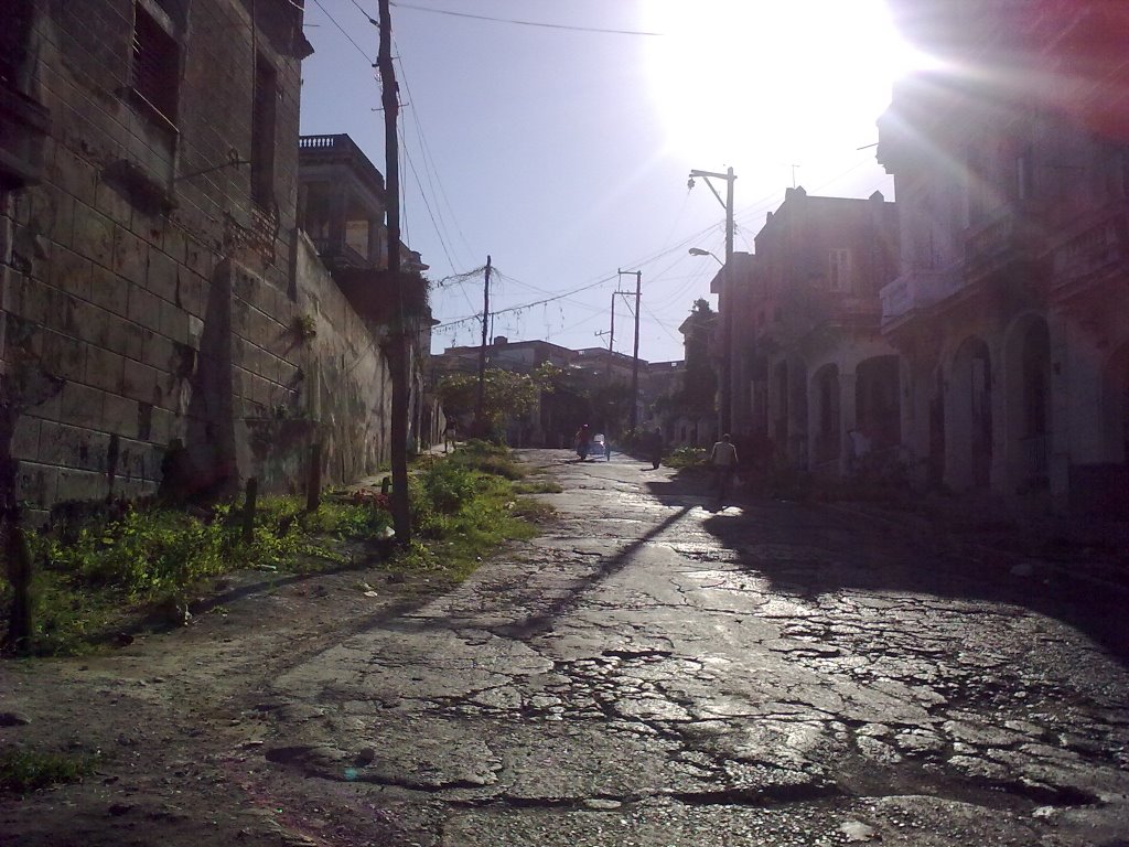 AVENIDA DE DIEZ DE OCTUBRE by CHIBÁS