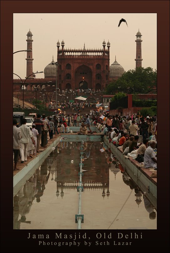 View from Meena Bazaar of Jama Masjid, Old Delhi, India by sethlazar