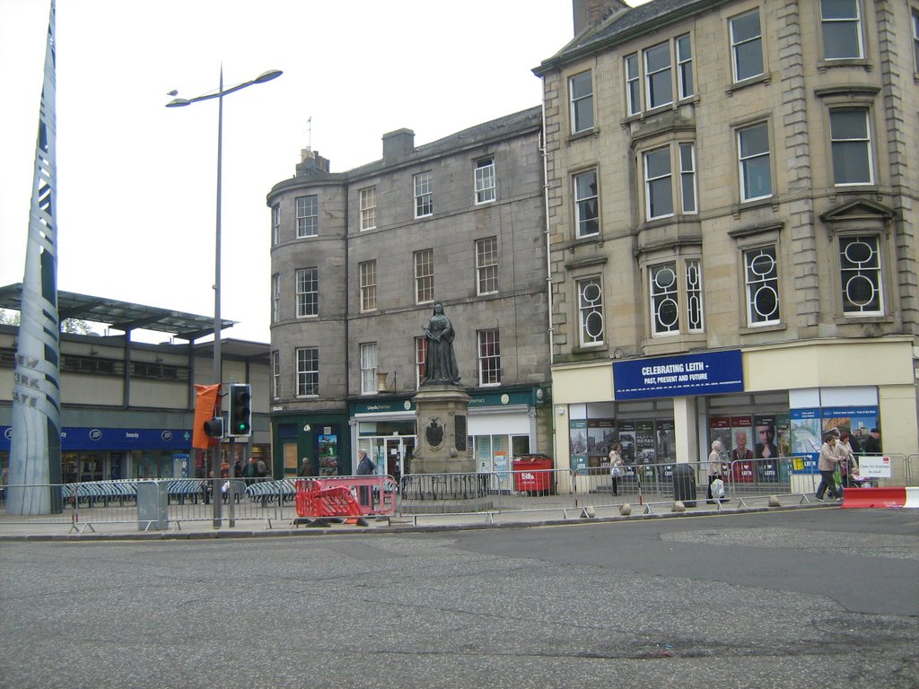 Foot of Leith Walk by arthuc01