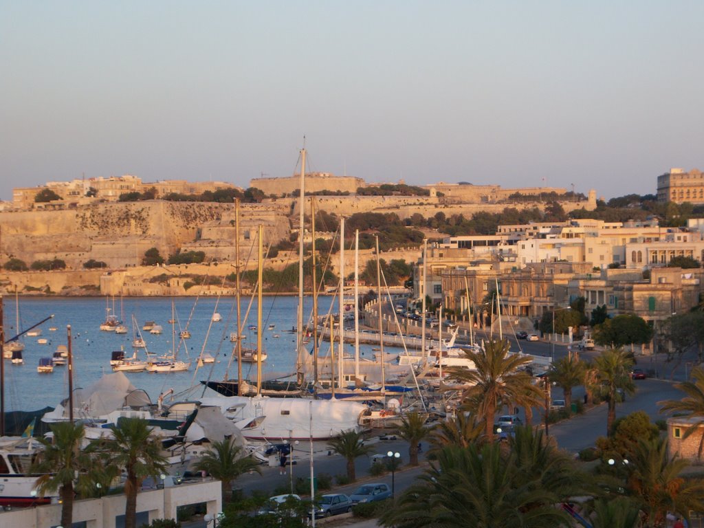 Msida, Malta by oskaragp