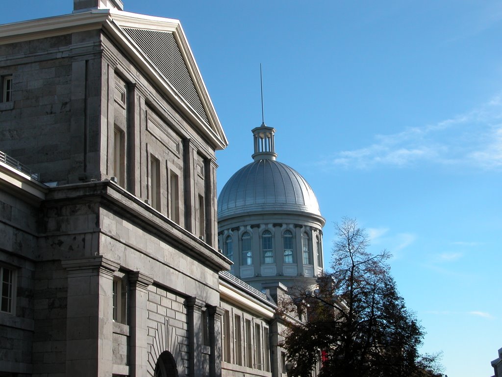 Marché Bonsecours by Daniel Archambault