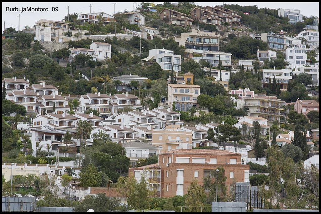 Sitges Casas de la Montaña by BurbujaMontoro.