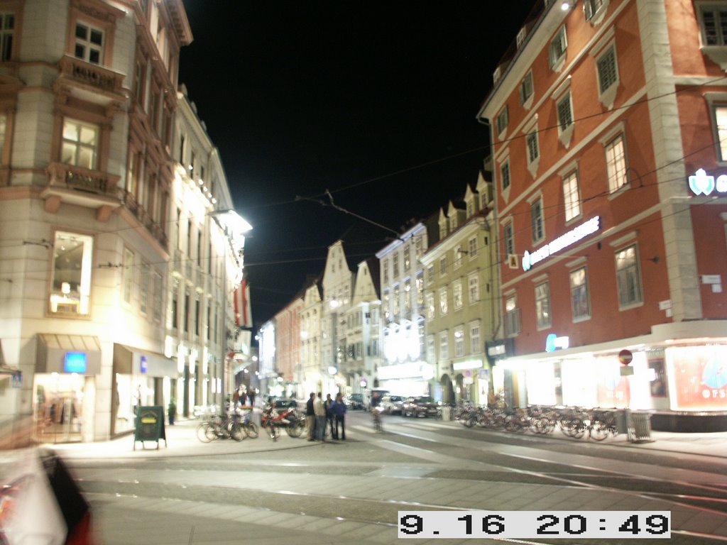 Hauptplatz...night by alinbals