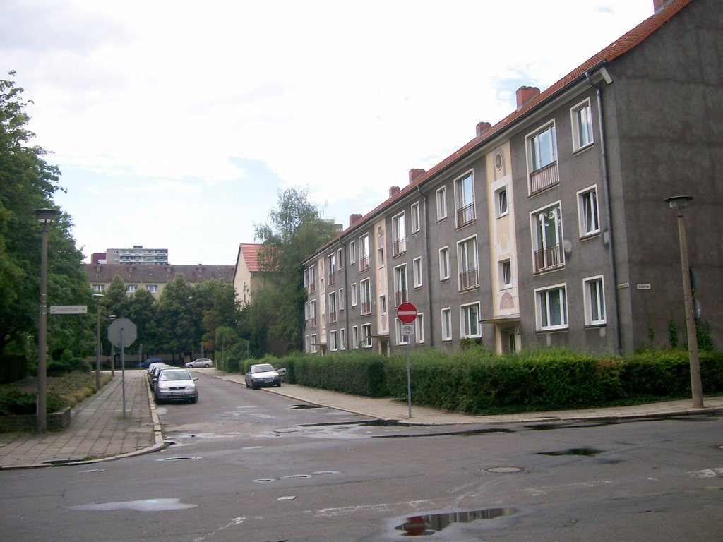 Frankfurt (Oder), Schulstraße (nähe. St. Marienkirche) by Klaus Brinkmann