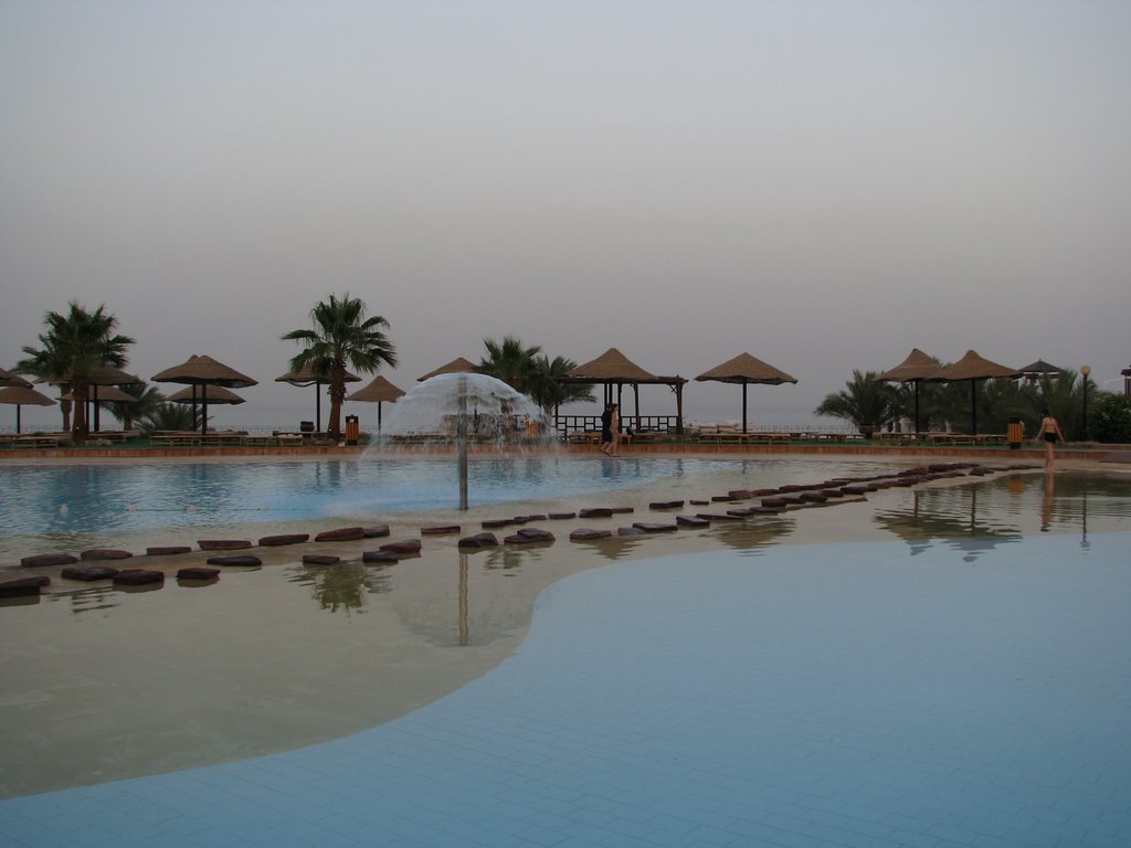 Egypt, Sharm el Sheikh, Pyramisa Hotel, Pool by Srdjan Djordjevic