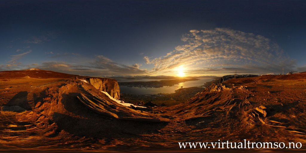 Midnight Sun seen from Fjellheisen by virtualtromso.no