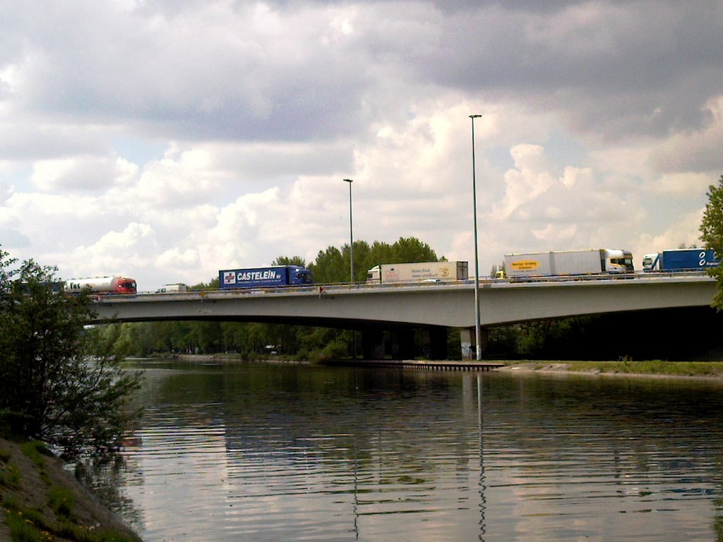 De E17-brug . by Den Toerist