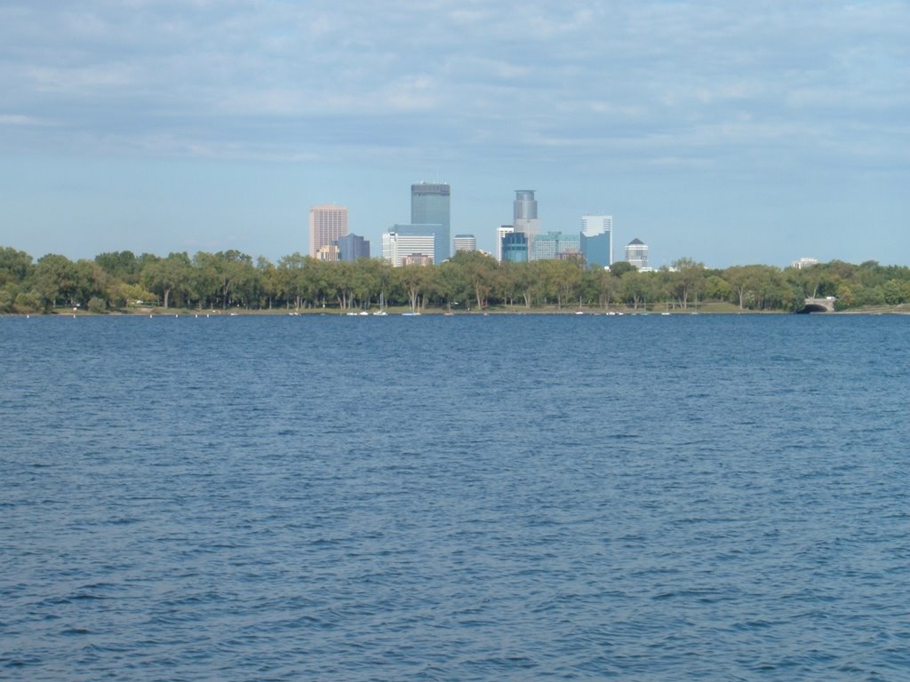 Sep 2004 - Minneapolis, Minnesota. Downtown beyond Lake Calhoun. by BRIAN ZINNEL