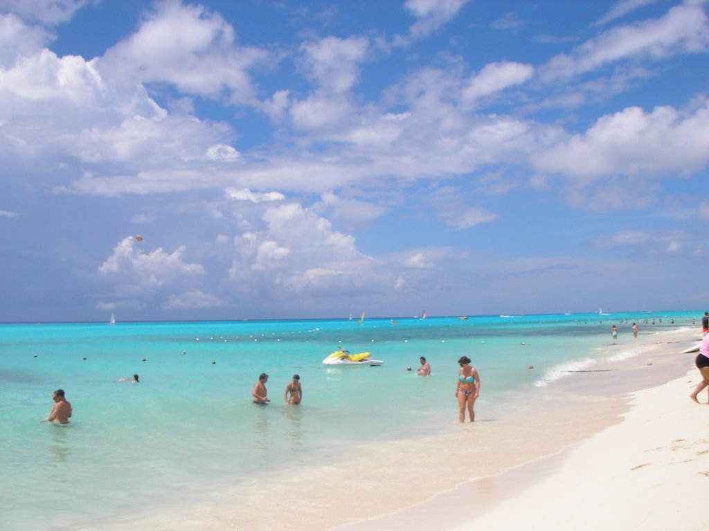 Beach playa del carmen by vinnyronan