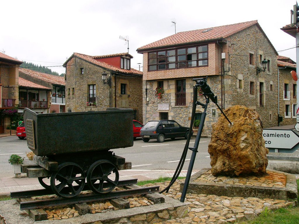 Novales, Cantabria, España by Antonio Alba