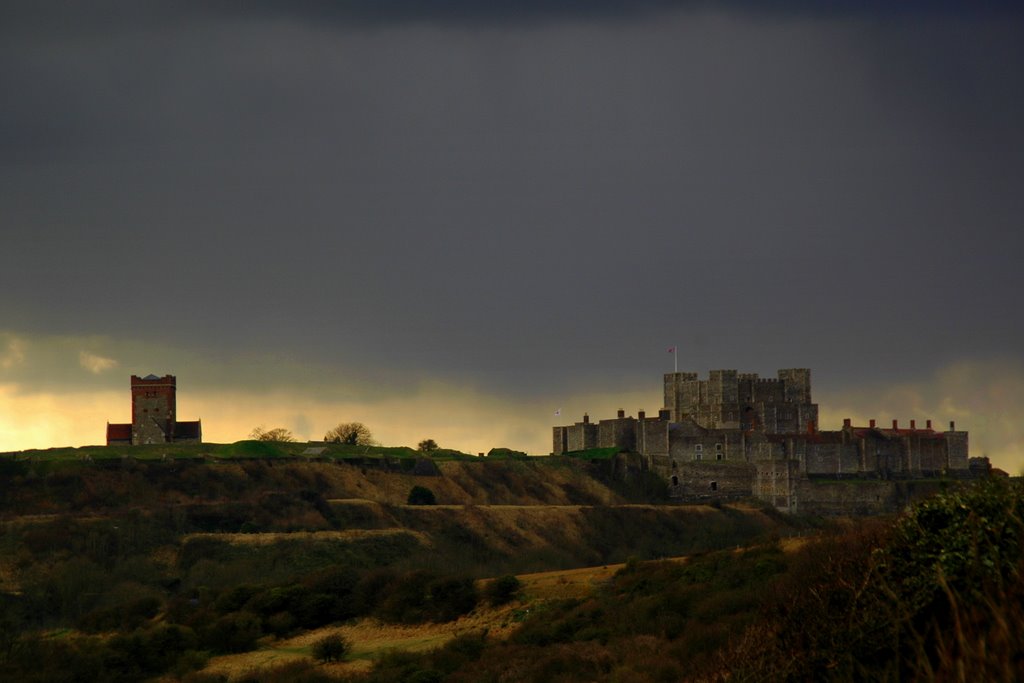 Dover Castle by Andy Malengier