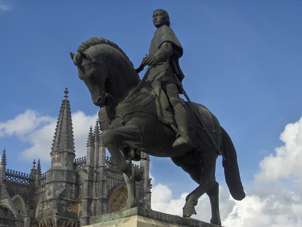 Batalha estátua by Daveed