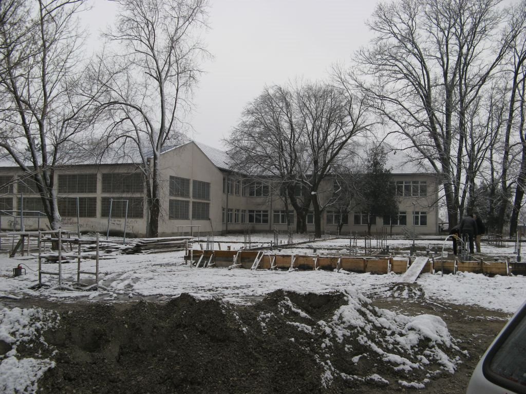 Smederevska Palanka, mašinska srednja skola "Goša" by Dejan Kovačević