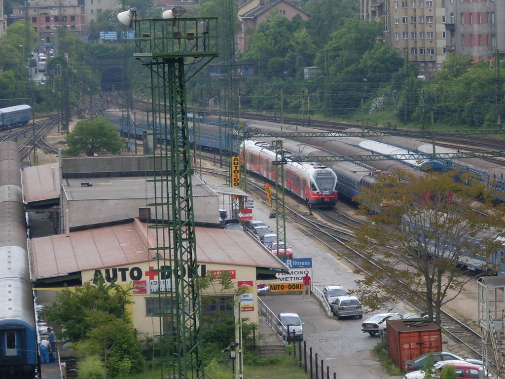 Transfer railway station,30th April,'09;11:36 by Aeslan