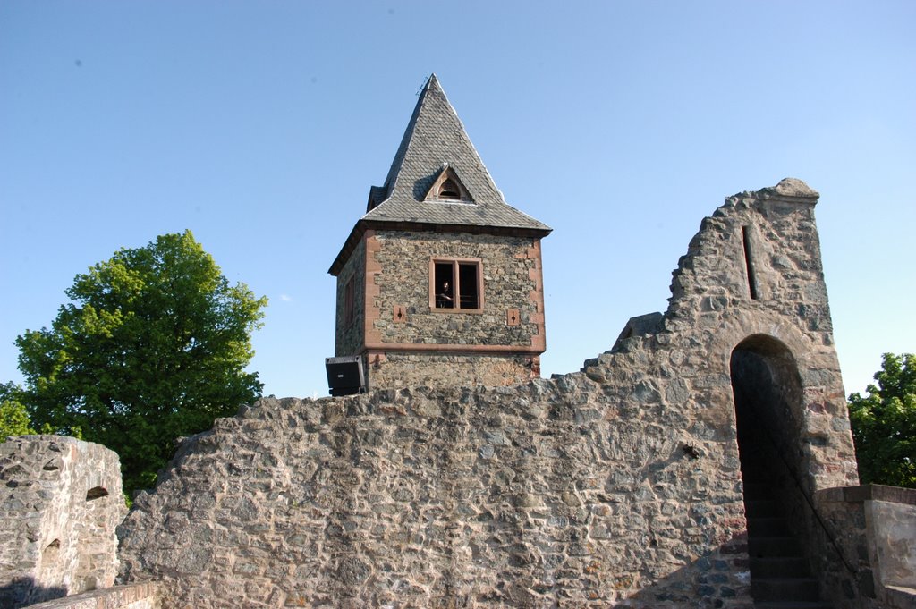 Burg Frankenstein DArmstadt by Claas Carow