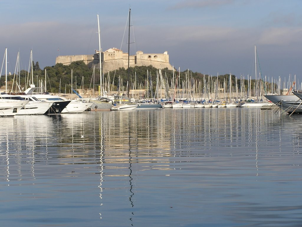 Cap Antibes, il porto by giulac