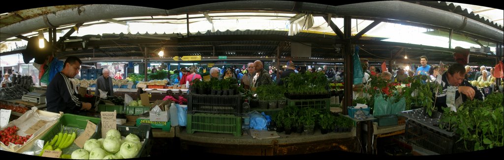 Slovakia-Bratislava,centrálné trhovisko-market by pebezak