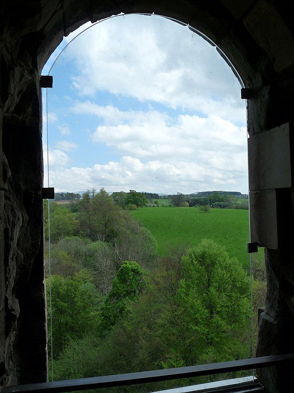 Doune Castle by likealightbulb