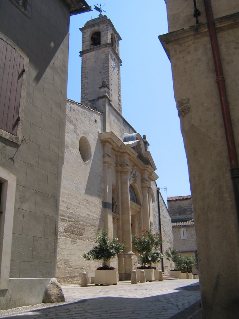 Aramon church by csc