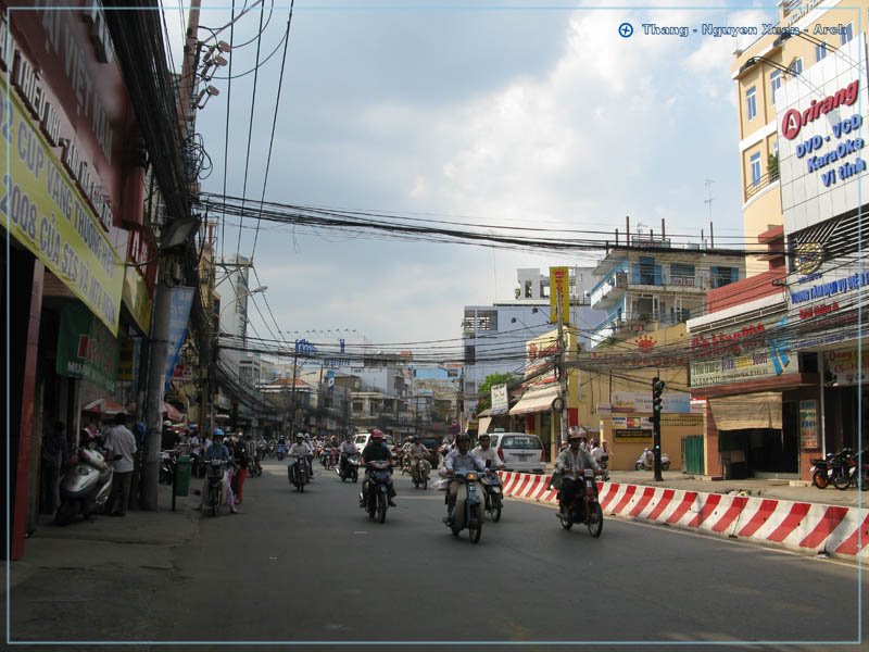 Đường - Phan Đình Phùng - Street by Vietnam - Paracels